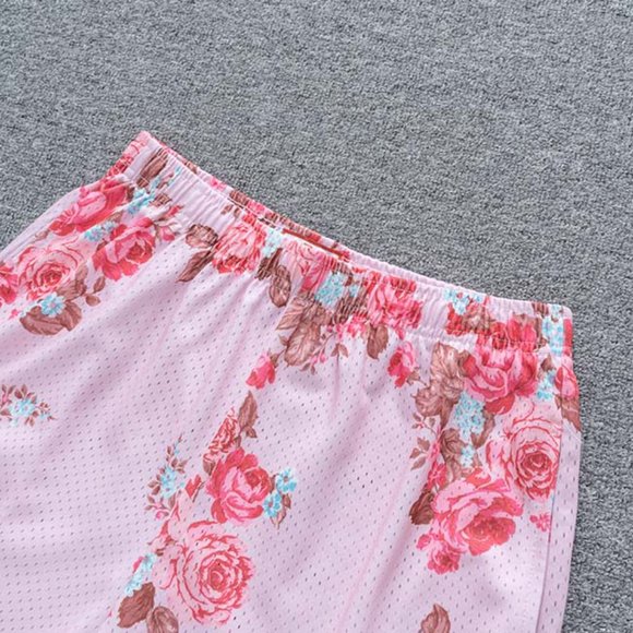 Eric Emanuel Logo Floral Print CASUAL Shorts in Pink - Picture 5 of 6
